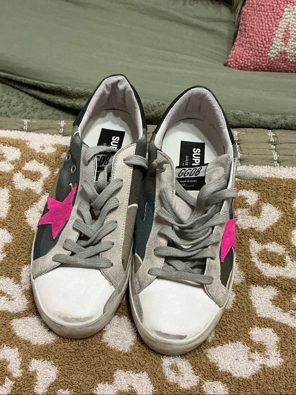 Golden Goose stylish womens